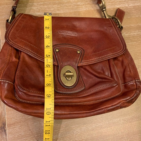 Coach 65th Anniversary Ali Legacy bag in Vachetta Leather whiskey color - Picture 8 of 13